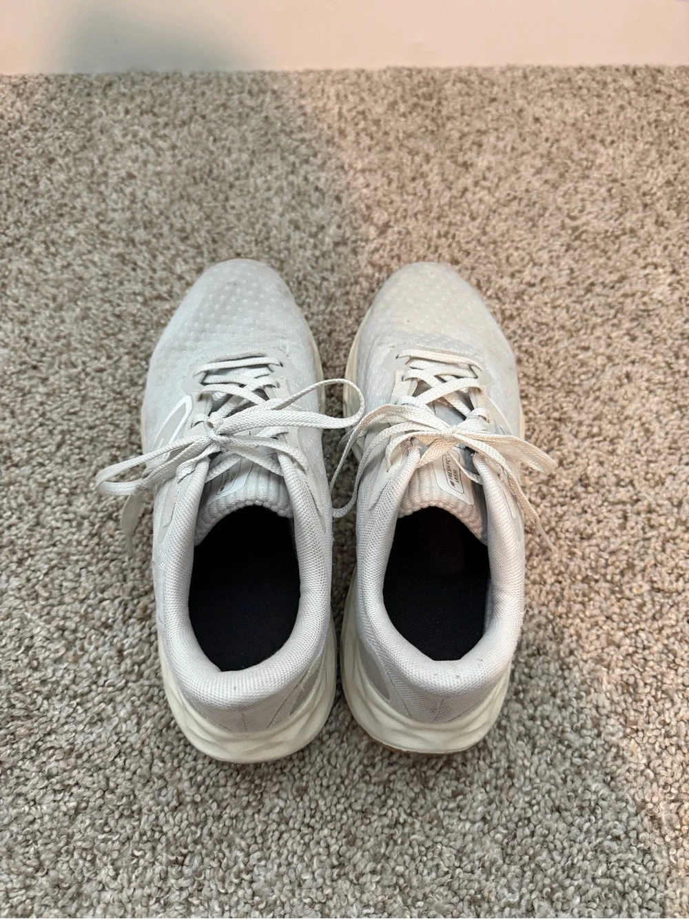 New Balance Women's Light Gray Athletic Running Shoes